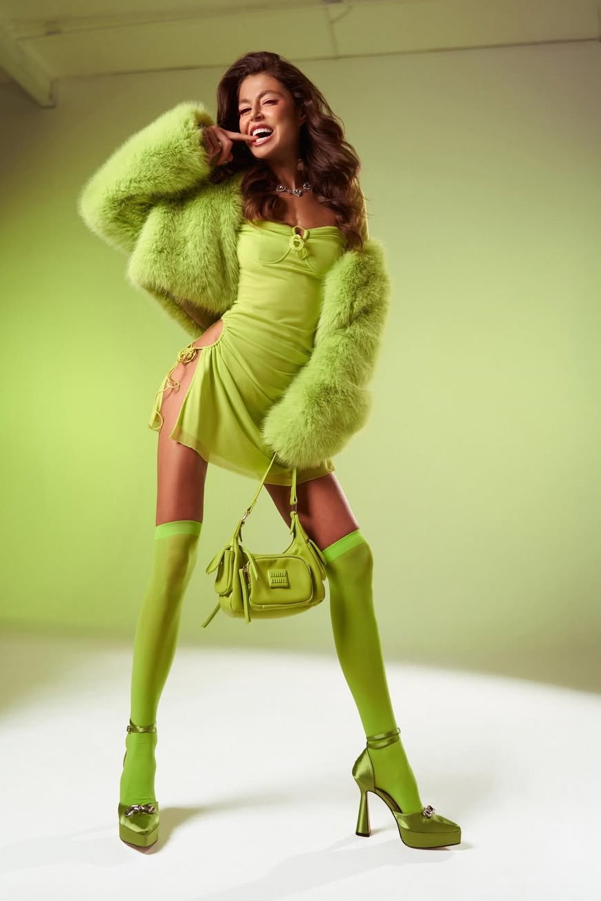 Проститутка-индивидуалкаГлория27000 рублей/час